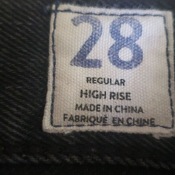 We The Free Jeans Women's Size 28 Black Destroyed High Rise Raw Hem Button Fly - Picture 5 of 6